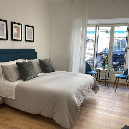 Umberto 1° Apartment Наполи Екстериор снимка