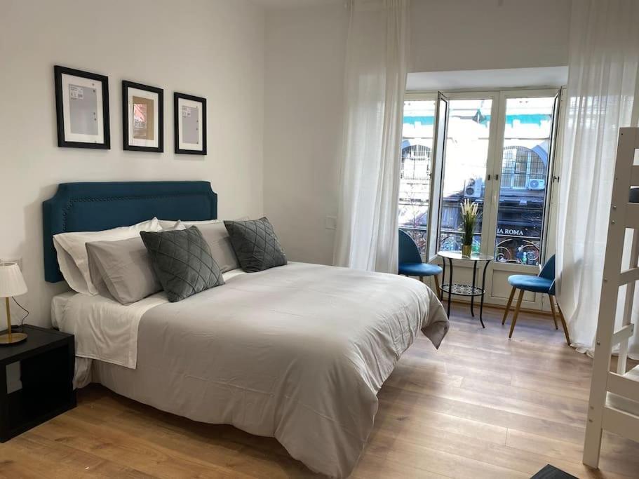 Umberto 1° Apartment Наполи Екстериор снимка